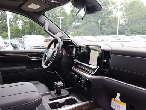 New 2026 Chevrolet Silverado 1500 LT Trail Boss w/ LT Trail Boss Premium Package AWD/4WD image 45