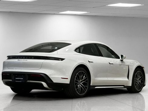 Certified 2023 Porsche Taycan Turbo image 8