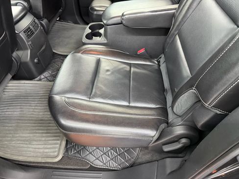 Used 2012 Nissan Armada Platinum image 10