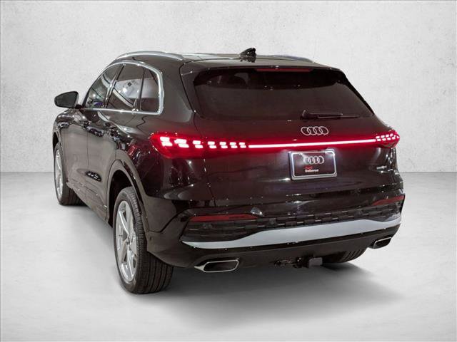 New 2025 Audi Q5 Premium w/ Premium Plus AWD/4WD image 8