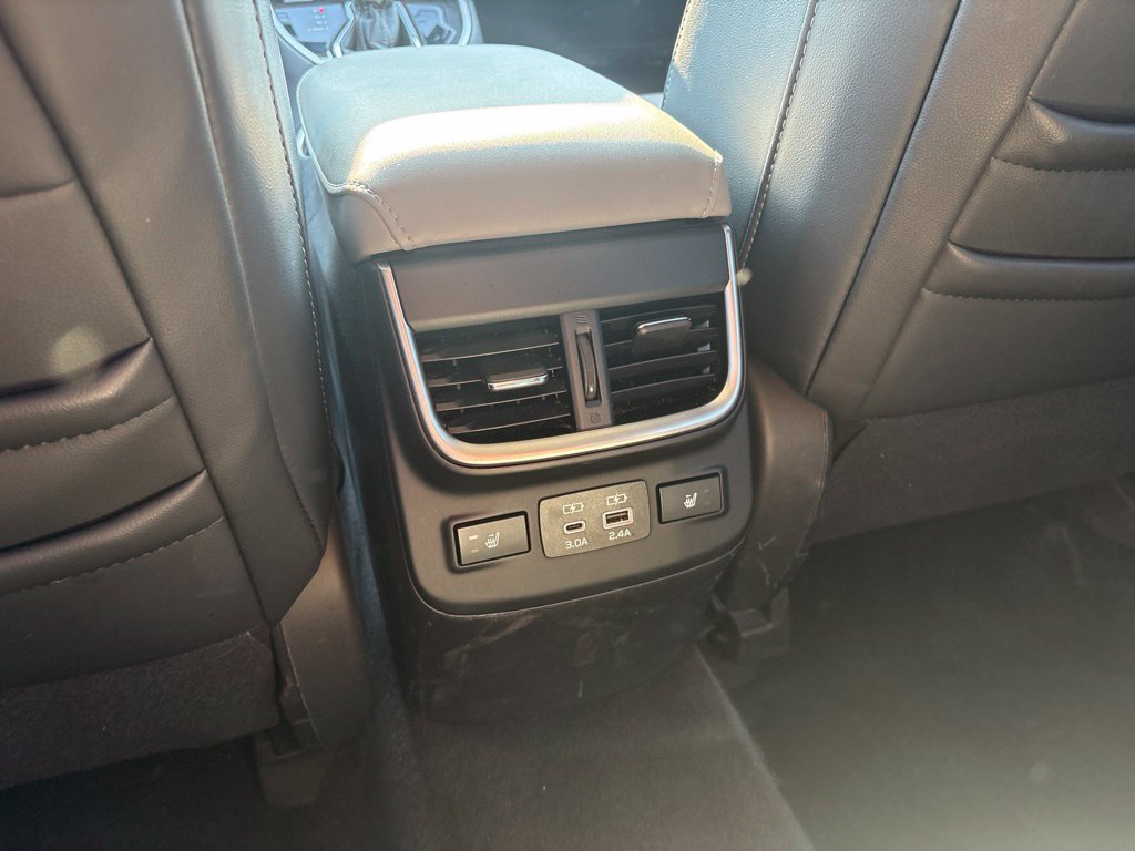 Certified 2024 Subaru Outback Limited AWD/4WD image 8
