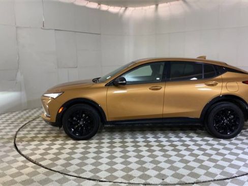 Used 2024 Buick Envista Sport Touring w/ Convenience I Package image 5