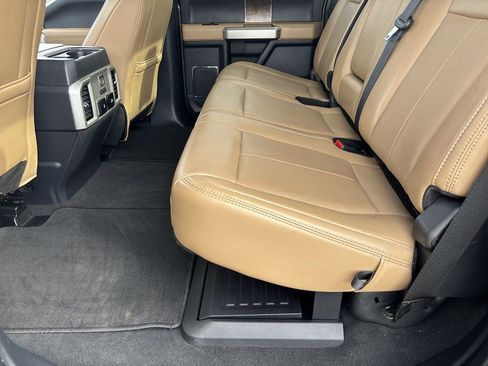 Used 2022 Ford F350 Lariat w/ Lariat Ultimate Package image 25