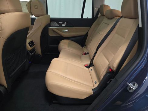 New 2026 Mercedes-Benz GLS 450 4MATIC image 19