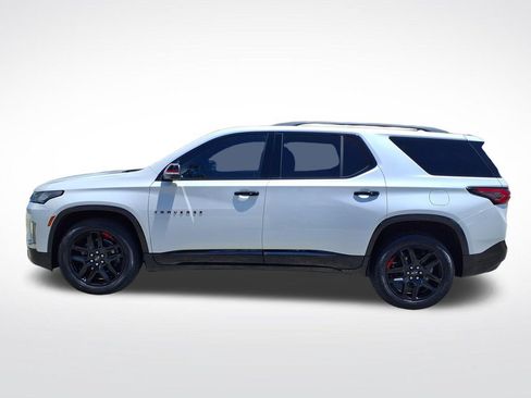 Used 2023 Chevrolet Traverse Premier w/ Redline Edition AWD/4WD image 12
