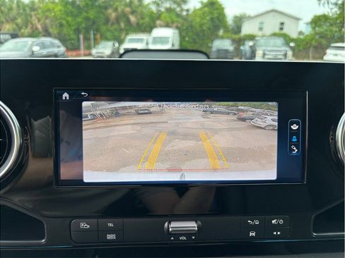 Used 2025 Mercedes-Benz Sprinter 3500 image 25