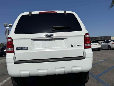 Used 2008 Ford Escape 2WD Hybrid image 4