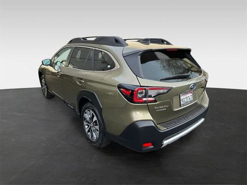 Certified 2023 Subaru Outback Limited image 4