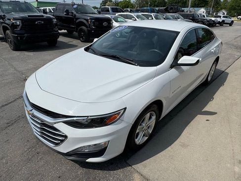Used 2023 Chevrolet Malibu LT w/ Driver Confidence Package FWD image 7