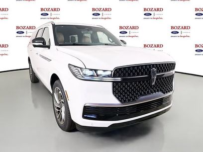 New 2026 Lincoln Navigator L Reserve