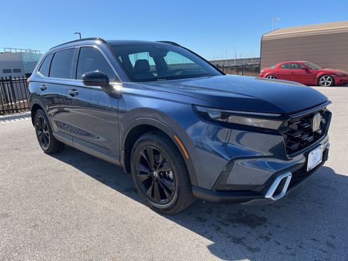 Used 2024 Honda CR-V Sport Touring image 3