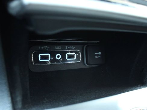 Used 2021 Jeep Grand Cherokee Laredo X AWD/4WD image 41