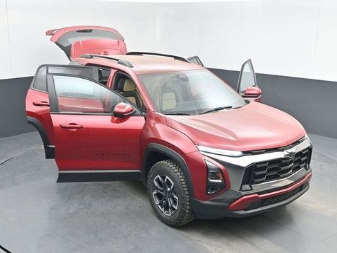 New 2026 Chevrolet Equinox ACTIV w/ Safety and Technology Package FWD image 47