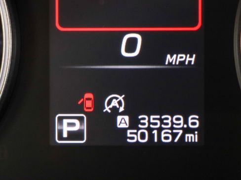 Used 2023 Subaru Outback Premium image 16