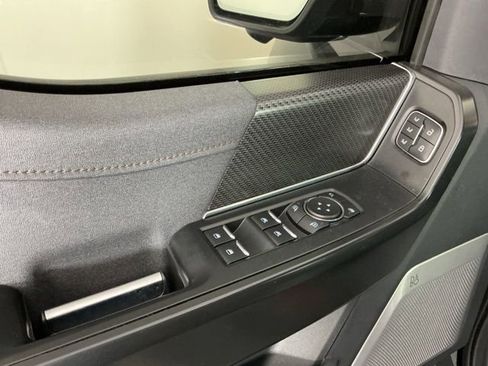 Used 2022 Ford F150 Raptor w/ Equipment Group 801A High AWD/4WD image 17