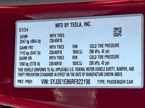 Used 2024 Tesla Model 3 Long Range AWD/4WD image 33