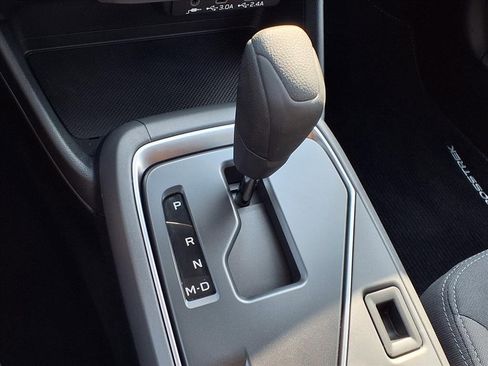 Certified 2025 Subaru Crosstrek 2.0i Premium image 19