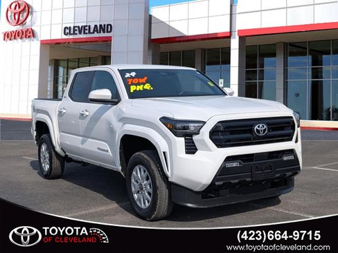Used 2024 Toyota Tacoma SR5 RWD image 1