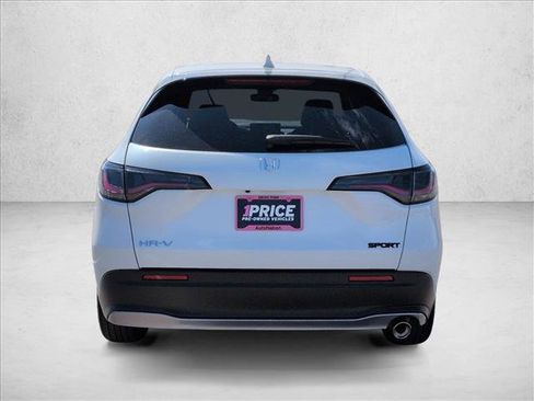 Used 2024 Honda HR-V Sport image 7