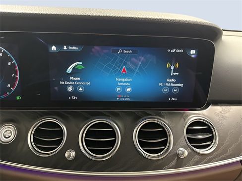 Certified 2021 Mercedes-Benz E 350 4MATIC Sedan image 17