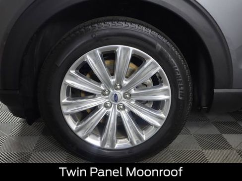 Used 2022 Ford Explorer Limited image 27