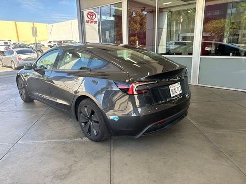 Used 2025 Tesla Model 3 Long Range RWD image 6