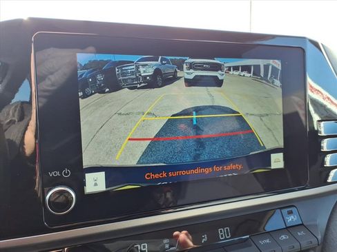 Used 2025 Toyota Camry LE image 24