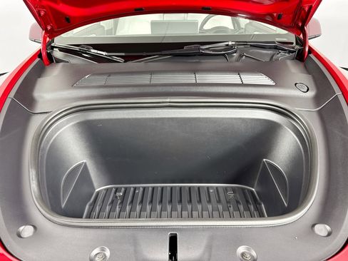 Used 2023 Tesla Model Y Long Range image 15