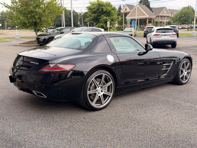 Used 2011 Mercedes-Benz SLS AMG Coupe image 9