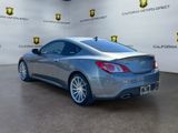 Used 2010 Hyundai Genesis 3.8 image 3