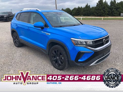 Used 2023 Volkswagen Taos SE image 9