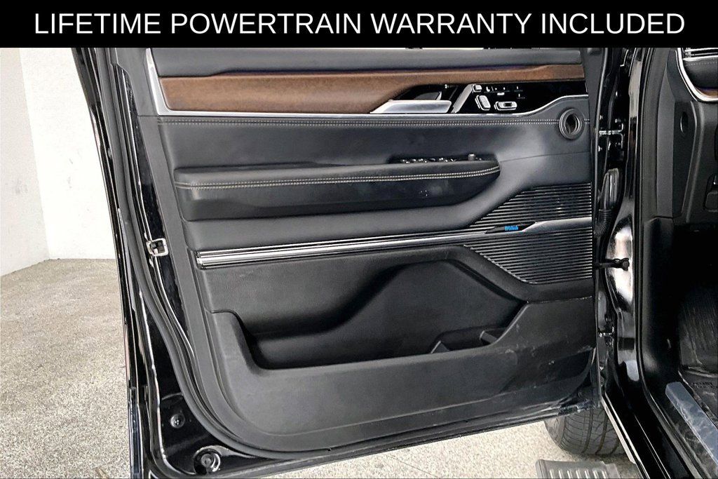 Used 2024 Jeep Grand Wagoneer L 4WD image 20