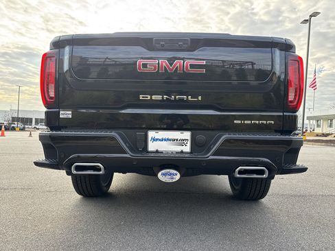 New 2026 GMC Sierra 1500 Denali image 9