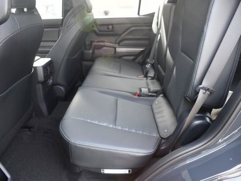 New 2026 Toyota 4Runner TRD Off-Road Premium image 11