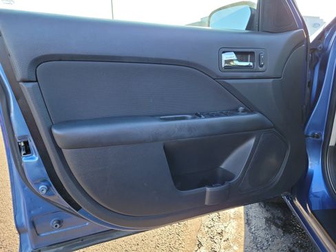 Used 2010 Ford Fusion SE image 16