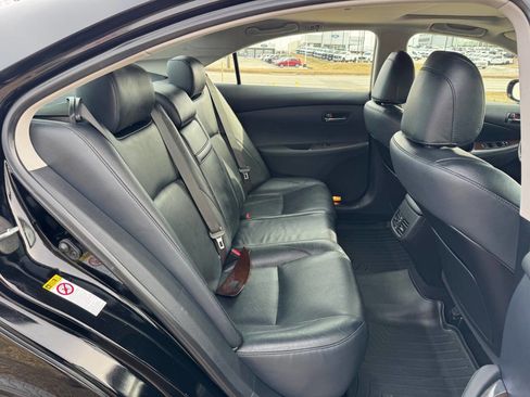 Used 2011 Lexus ES 350 Base 4dr Sedan image 13