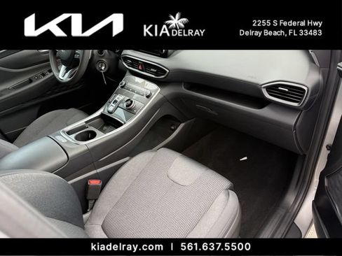 Used 2023 Hyundai Santa Fe SE FWD image 9