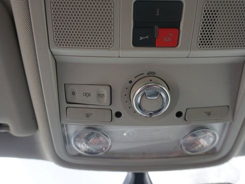 Used 2017 Volkswagen Passat 1.8T SE image 31