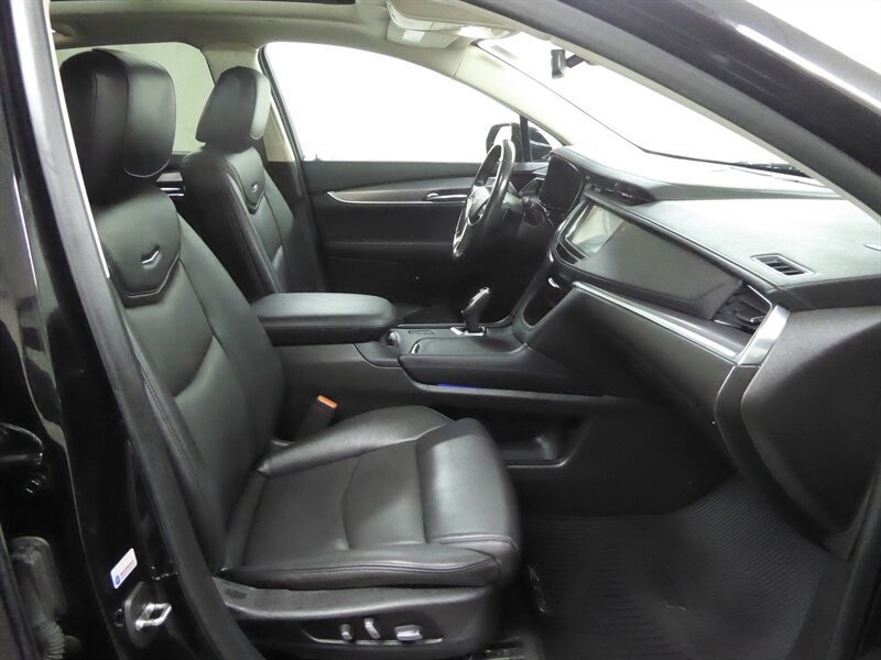 Used 2019 Cadillac XT5 Luxury FWD image 23