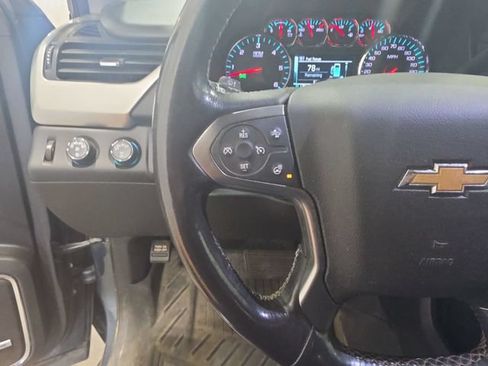 Used 2019 Chevrolet Suburban Premier AWD/4WD image 11
