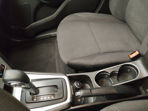 Used 2018 Ford Fiesta SE w/ Cold Weather Package image 26