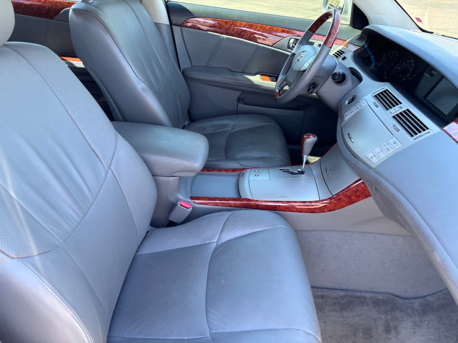 Used 2007 Toyota Avalon Limited FWD image 12