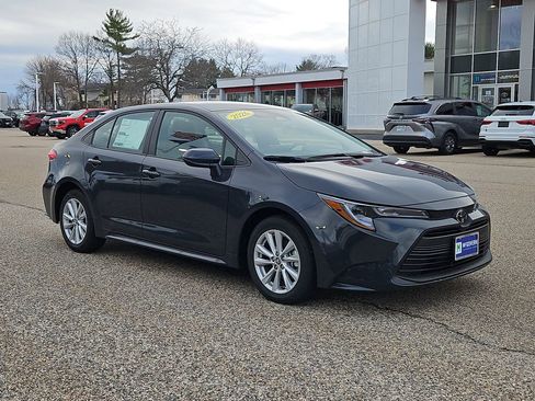 New 2026 Toyota Corolla LE image 2