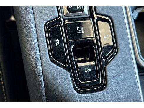 Certified 2025 Lexus TX 500h AWD w/ Technology Package image 22