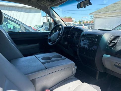 Used 2011 Toyota Tundra 2WD Regular Cab Long Bed w/ Cold Weather Pkg image 5