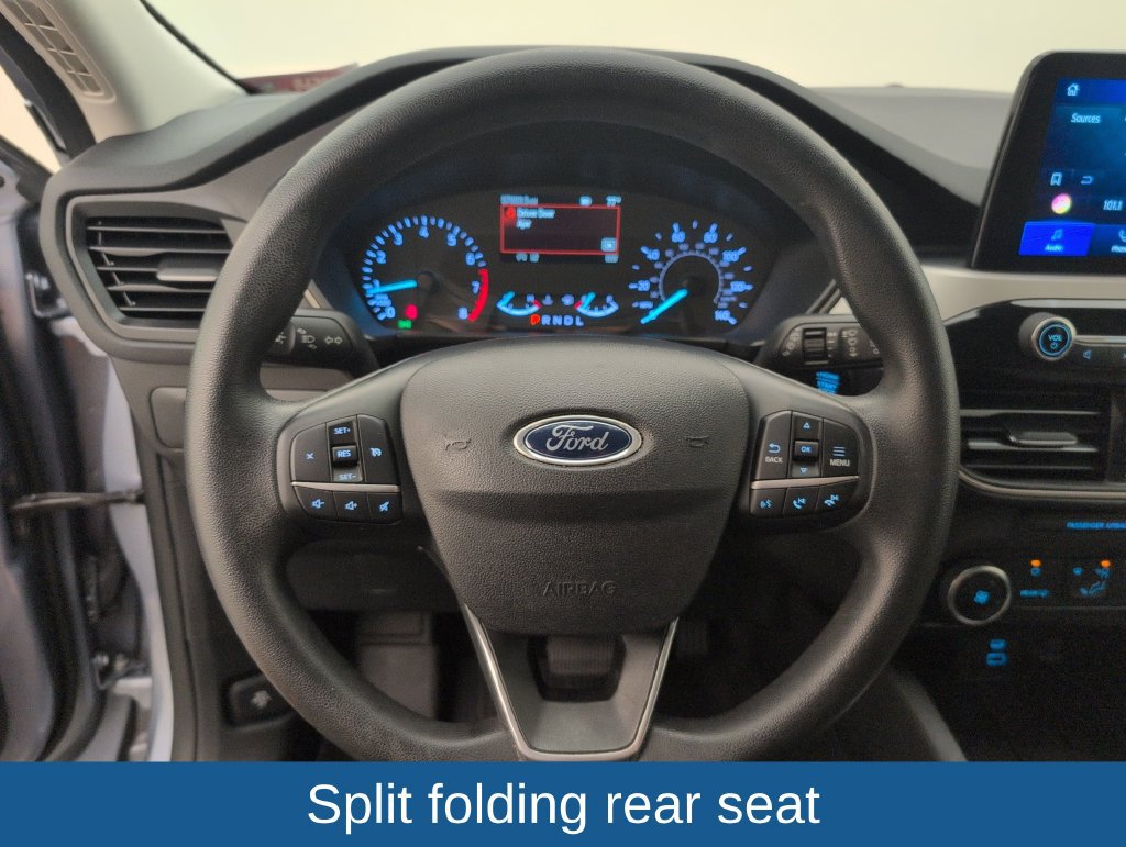 Used 2022 Ford Escape SE w/ SE Sport Appearance Package FWD image 33