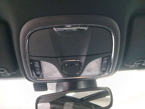 Used 2021 Jeep Cherokee Latitude Lux 80th Anniv w/ Quick Order Package 26U 80TH image 12