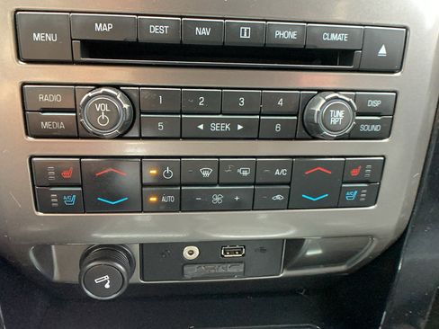 Used 2012 Ford F150 Harley-Davidson image 16