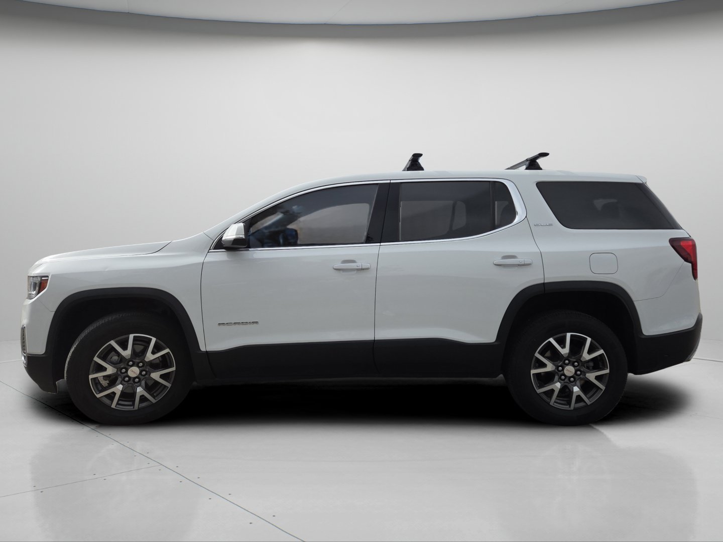 Used 2020 GMC Acadia SLE FWD image 18