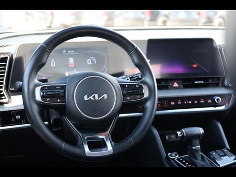 Used 2023 Kia Sportage X-Line image 9